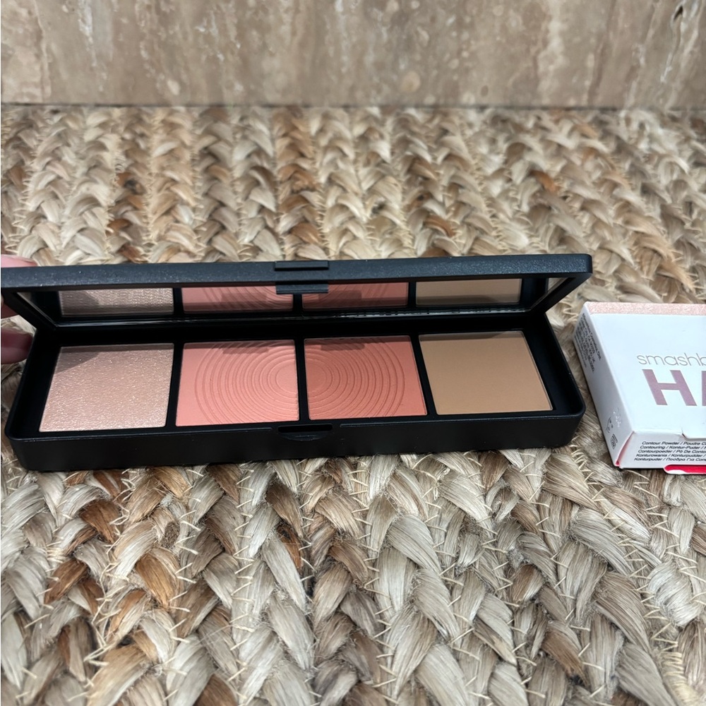 Brand new Smashbox Halo Sculpt and Glow